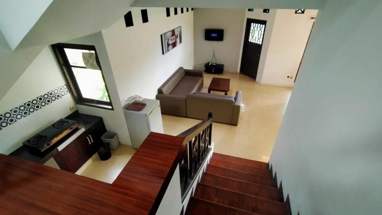 Gunung Geulis Cottages Managed By Royal Tulip Богор Екстериор снимка